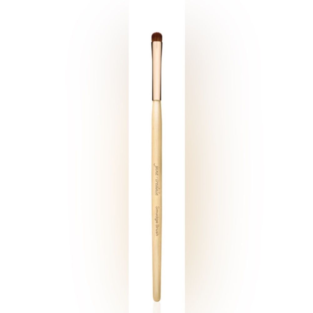 Smudge Makeup Brush